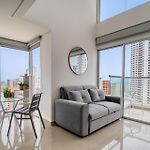 Luxury Sea View Duplex In The Heart Of The City